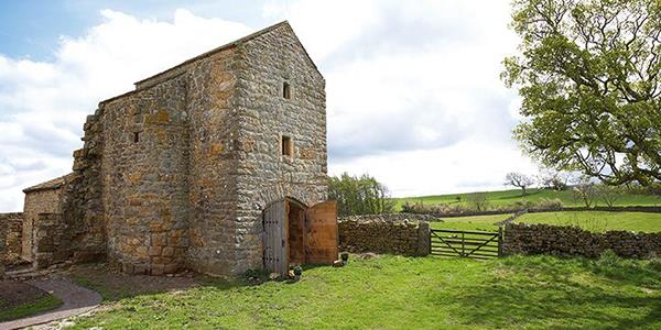 Time Team explore Scargill Castle's history in Northern Yorkshire